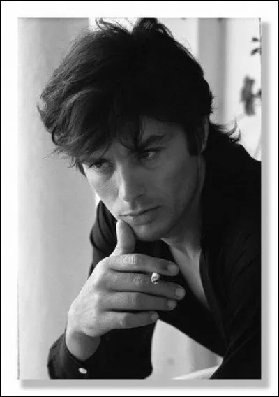 Alain Delon a son nom sur une bouteille de...