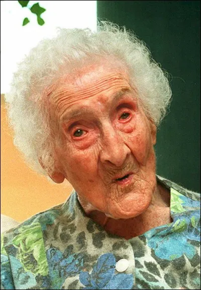 Jusqu'à quel âge a vécu la Française Jeanne Calment, doyenne de l'humanité ?