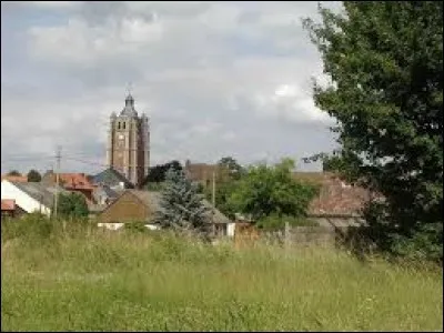 Nous commençons cette nouvelle balade dans les Hauts-de-France, à Bersée. Ville de l'arrondissement de Lille, elle se situe dans le département ...