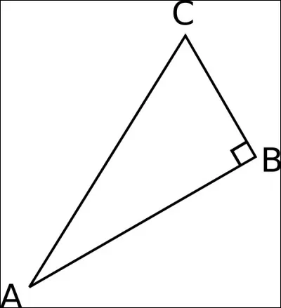 Quelle formule utilise-t-on pour trouver la longueur de l'hypoténuse du triangle ABC rectangle en B ?