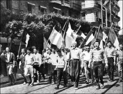 La IVe République est en crise. Une émeute est suivie de la mise en place d'un comité de salut public qui fait appel à de Gaulle. Dans quelle ville et à quelle date ces événements ont-ils eu lieu ?