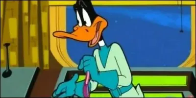 Qui est l'acolyte de Duck Dodgers, alias Daffy Duck ?