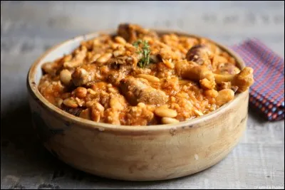 De quel pays est originaire 'le cassoulet'.