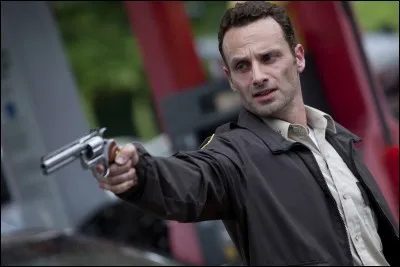 Par quel moyen de transport Rick Grimes arrive-t-il à Atlanta ?