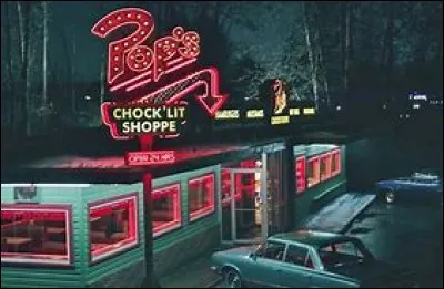 Que commande Jughead chez Pop's ?