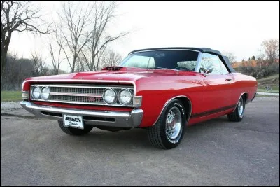 Commençons par une voiture américaine. Cette voiture a porté le nom de Ford Fairlane de 1968 à 1970. Quel est son autre nom ?