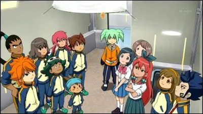 Comment s'appelle l'équipe finale dans "Inazuma Eleven GO : Chrono Stones" ?