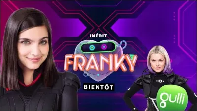 Comment s'appelle l'androïde que Franky accueille ?