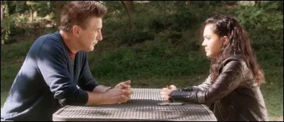 Dans la série "MacGyver", Jack est le père "adoptif " de Riley, mais comment s'appelle son "vrai" père ?