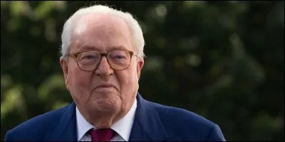 Pour quelle raison Jean-Marie Le Pen serait-il hospitalisé le 13 juin 2018 ?