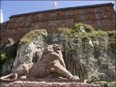 La ville de Belfort compte plus de 30 000 habitants.