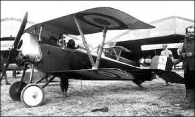 Cet appareil français, rapide - 155 km/h - et maniable, a été mis en service en janvier 1916; il a redonné un avantage aérien aux alliés et s'est notamment illustré lors de la bataille de Verdun. Guynemer et Nungesser l'ont piloté. Il s'agit d'un ...