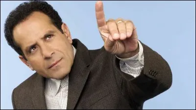 Qui est Tony Shalhoub ?