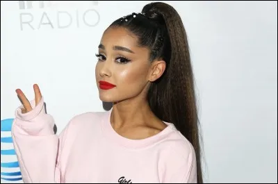 Quel est le nom complet d'Ariana ?