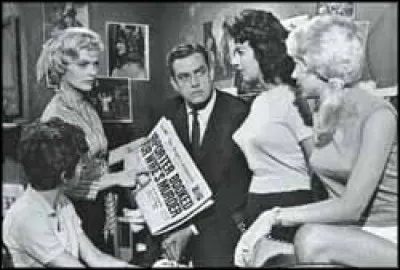 Piv 'n eus skrivet istorioù Perry Mason ? 
Qui a écrit les histoires de Perry Mason ?