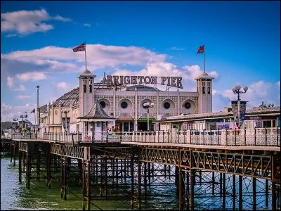 Quelle est la devise de Brighton ?