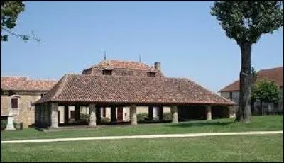 Nous commençons notre balade en Dordogne, à Beauregard-et-Brassac. Nous sommes en région ...