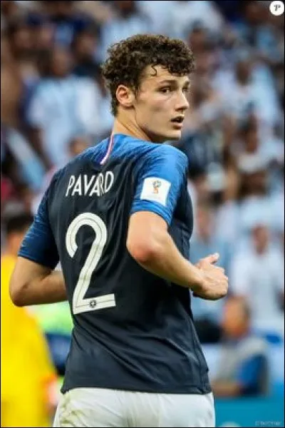 Dans quel club évolue Benjamin Pavard ?