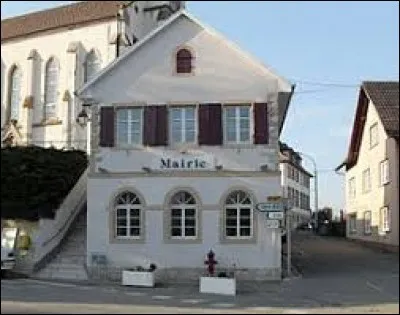 Nous partons aujourd'hui de Michelbach-le-Haut. Village Haut-Rhinois, il se situe en région ...