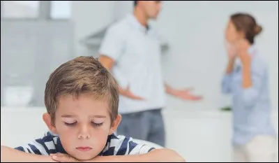 Maman... papa sont fâchés contre moi.