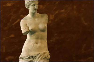 La Vénus de Milo qui représenterait la déesse Aphrodite a perdu ses bras. D'où vient son nom ?