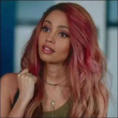 Vanessa Morgan est dans la série...