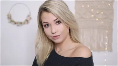 Quel genre de vidéos Youtube, Enjoyphoenix alias Marie Lopez poste-t-elle ?