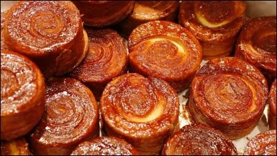 Ces petits kouign amann typiquement bretons sont constitués essentiellement de beurre et de sucre, la Bretagne quoi ! Que veut dire la traduction de leur nom ?