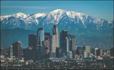 Où se trouve la ville de Los Angeles ?