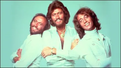 Complétez les paroles des Bee Gees : ".... us down when they all should let us be".