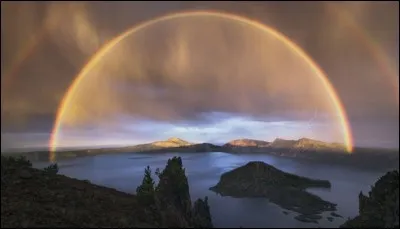 Combien de couleurs un arc-en-ciel compte-t-il ?