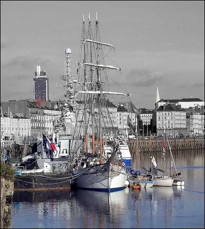 Quel temps fait-il sur Nantes, dans la chanson de Barbara ?