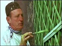 O se trouve Bourvil, travaillant, au tout dbut du film, juste avant que ses ennuis ne commencent ?