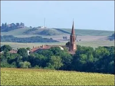 Cette nouvelle balade dominicale commence en Occitanie, à Auragne. Commune de l'aire urbaine Toulousaine, elle se situe dans le département ...