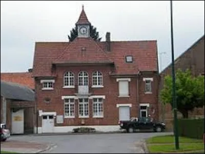 Nous commençons notre balade dans les Hauts-de-France, à Bouvincourt-en-Vermandois. Nous sommes dans le département ...