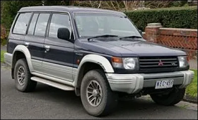 Peut-on dire en Espagne, que le propriétaire de cette voiture serait un adepte de l'onanisme ?