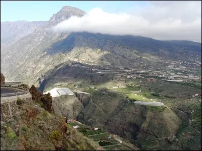 Tout d'abord, de quel archipel l'île de La Palma fait-elle partie ?