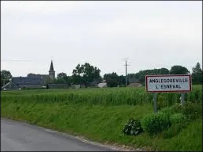 Nous commençons cette nouvelle balade dans le Pays de Caux, à Anglesqueville-l'Esneval. Village normand, il se situe dans le département ...