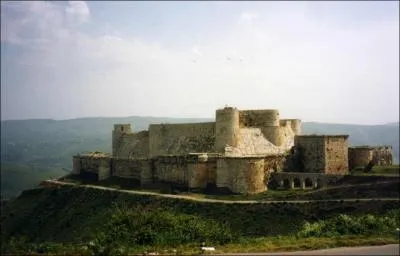 Aujourd'hui, dans quel pays la forteresse appele Krak des Chevaliers est-elle situe ?