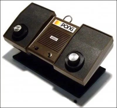 Quel jeu vidéo est sorti en 1972 ?