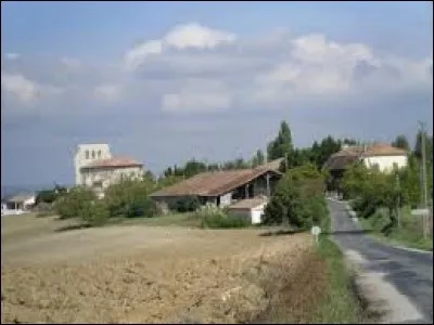 Je vous propose de commencer cette balade dans le Lot-et-Garonne, à Armillac. Nous sommes en région ...