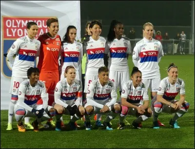 Quel est le surnom de l'équipe de football féminin de l'OL ?