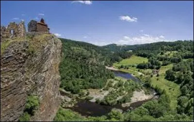 Le département de la Haute-Loire se trouve au Pays de la Loire.