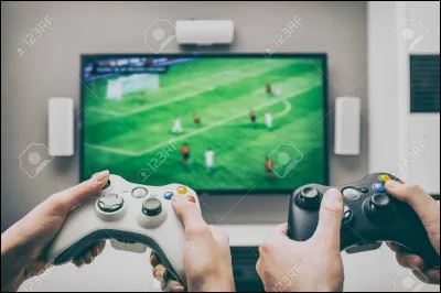 Quand est apparu le jeu FIFA 19 ?