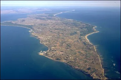 Dans quel département l'île d'Oléron se trouve-t-elle ?