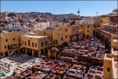 Qui était à la tête de la ville de Fès de 2009 à 2015 ?