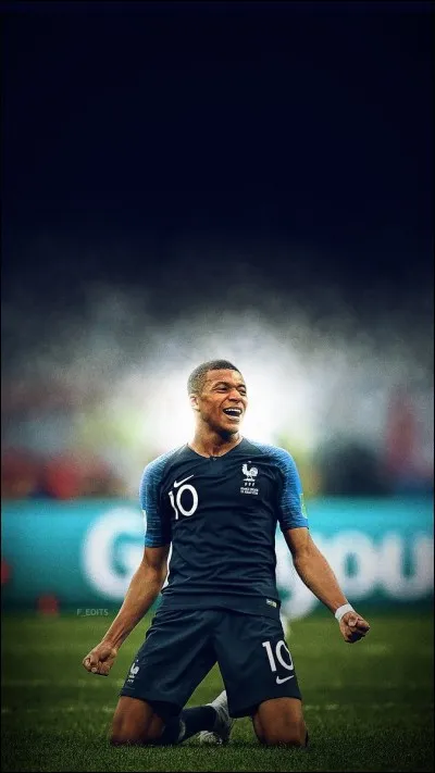 Pour quelle équipe nationale Kylian Mbappé aurait-il pu jouer ?