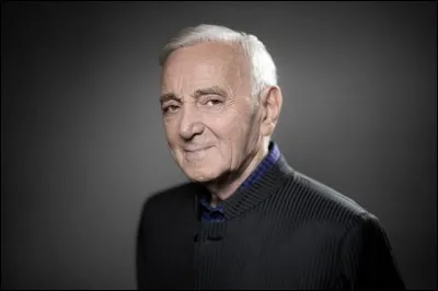 Complétez le titre de cette chanson de Charles Aznavour : "Que c'est  Venise".