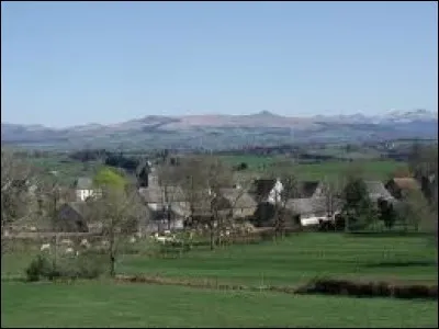 Nous commençons notre balade en Auvergne-Rhône-Alpes, à Briffons. Commune de l'arrondissement de Riom, elle se situe dans le département ...