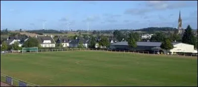 Aujourd'hui, nous commençons notre balade en Haute-Bretagne, à Balazé. Ville de la couronne périurbaine de Vitré, elle se situe dans le département ...